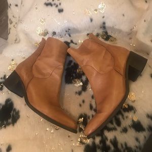 Anthropologie, Lavorazione Artigana Leather Boots